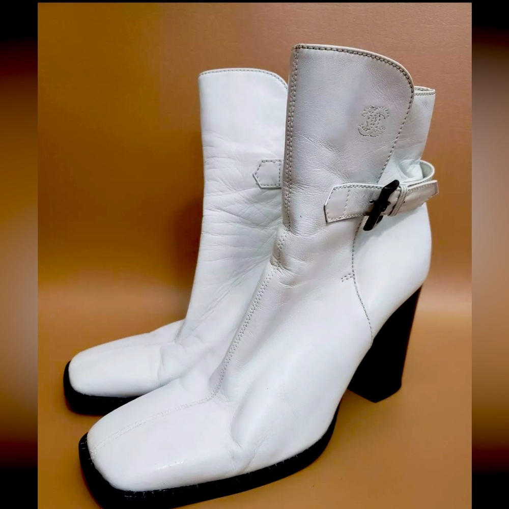 Vintage Chanel Square Toe Leather Ankle Boots